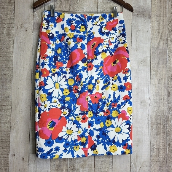 Boden Floral Pencil Skirt. Size 4P. 4 Petite. Colorful - Picture 6 of 8